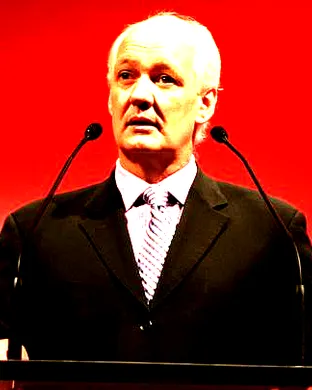 Colin Mochrie Manchester