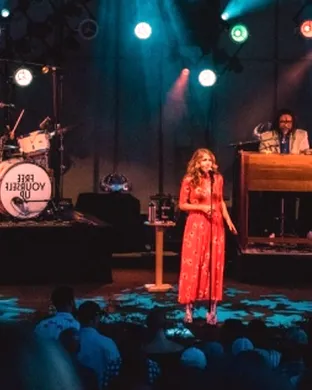Lake Street Dive Cohasset