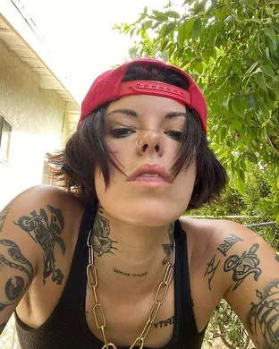 Lauren Sanderson Allston
