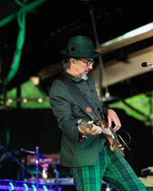 Les Claypool Boston