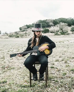 Lukas Nelson Cohasset