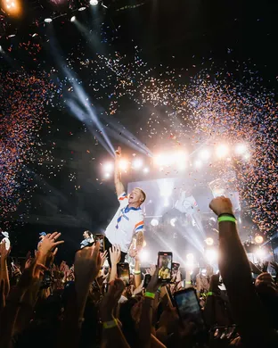 Macklemore Foxborough