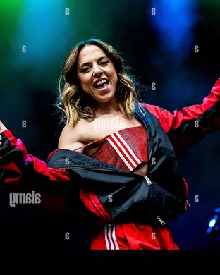 Melanie C Boston