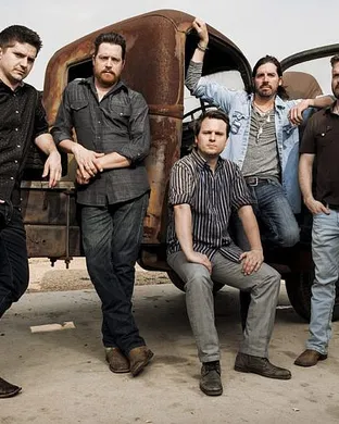 Micky and The Motorcars Boston