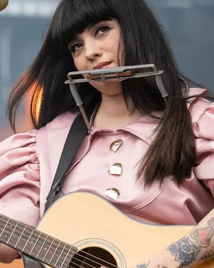 Mon Laferte Boston