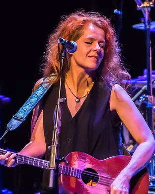 Neko Case Nashua