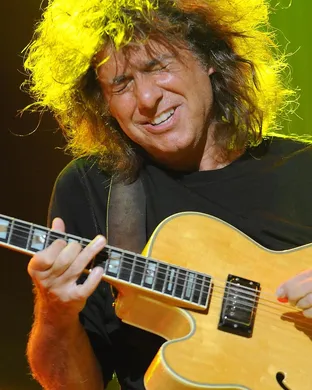 Pat Metheny Medford