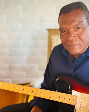Robert Cray Band Beverly
