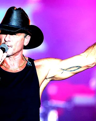 Tim McGraw Boston