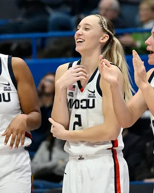 Uconn Huskies Women's Basketball Boston