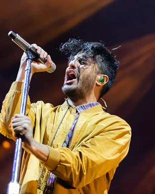 Young The Giant Boston