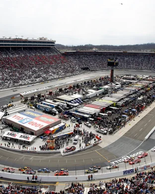 NASCAR Whelen Modified Tour Race Loudon
